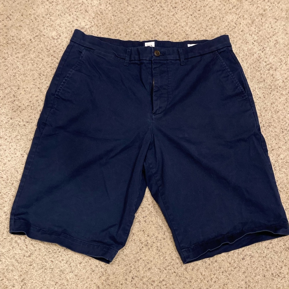 Gap cotton shorts. 34 inch waist.